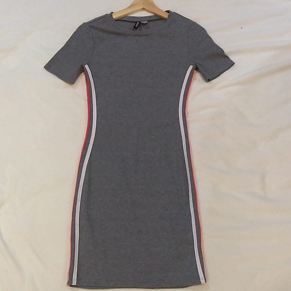 ❤HP❤ H&M Bodycon Mini Stretch Gray Track Dress